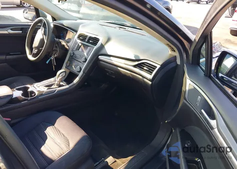 2016 Ford Fusion Se z USA, uszkodzony, nr VIN 3FA6P0H77GR375911